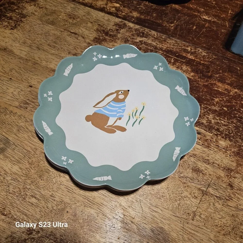 Pillowfort Dinner Melamine Bunny Rabbit Tulips NEW Set Of 4 Lunch Scalloped PLAT
